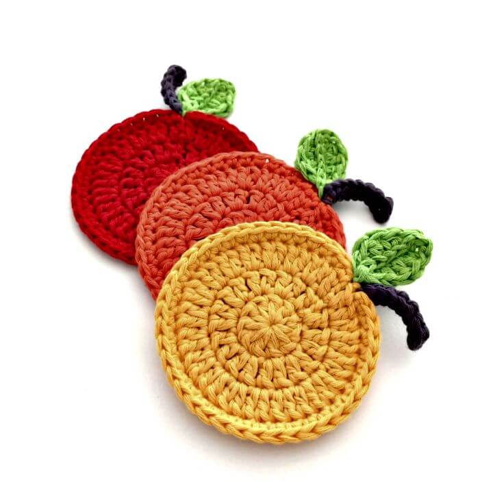 How to Crochet Apple Coasters