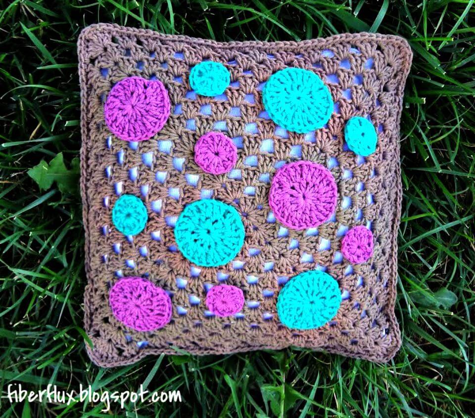 Crochet Dotty Throw Pillow 