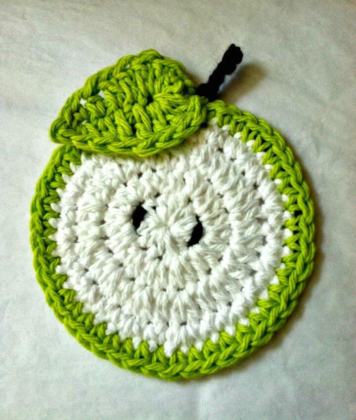 Free Crochet Green Apple Coaster Pattern