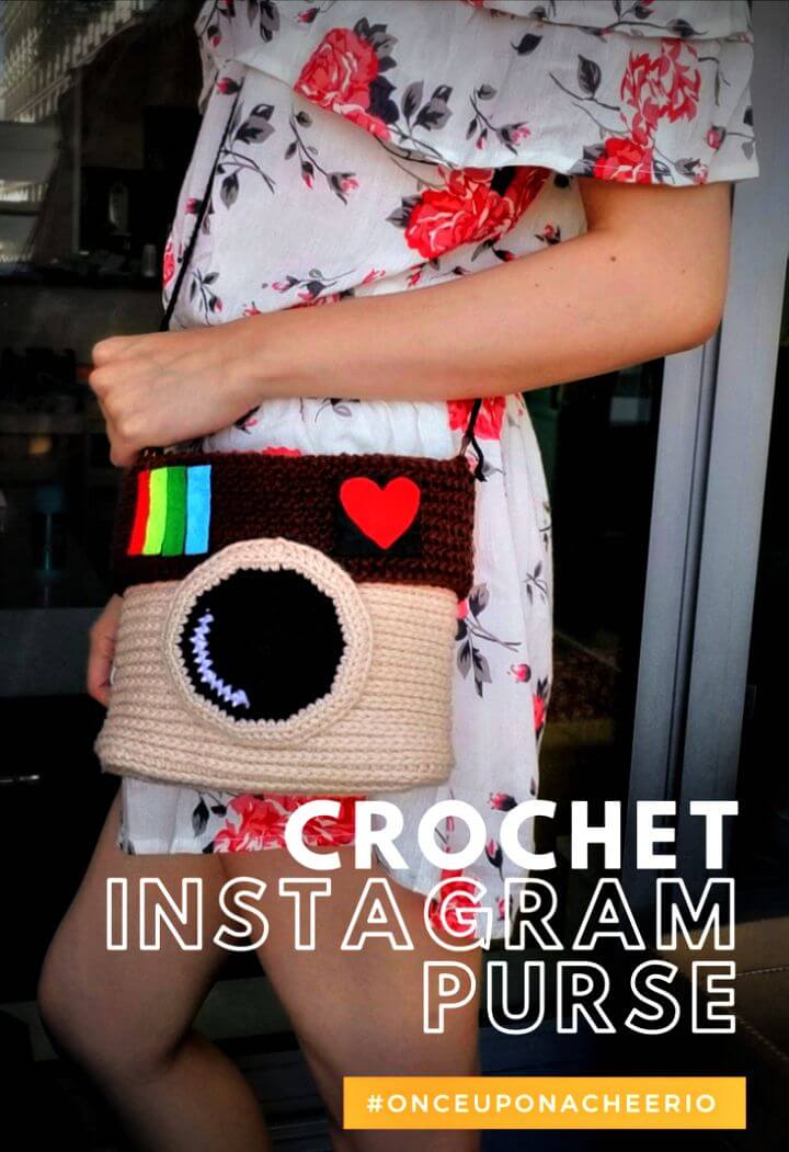 How to Crochet Instagram Camera Purse Pattern
