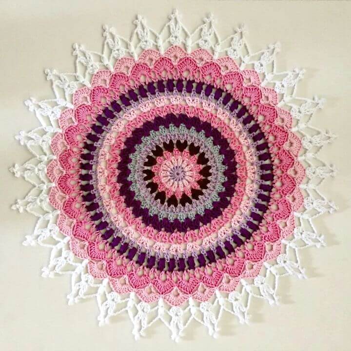 Crochet Lotus Mandala Flower - Free Pattern