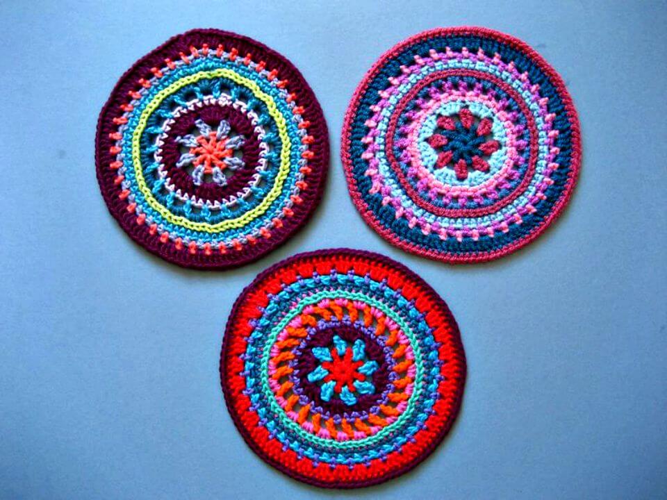 How to Make Mandala Wheel - Free Crochet Pattern