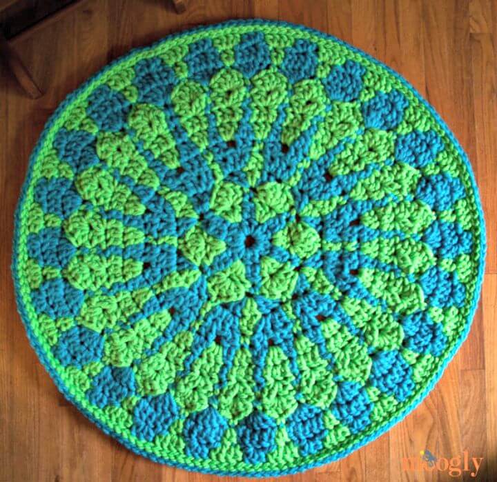 Crochet Shocking Mandala Rug - Free Pattern