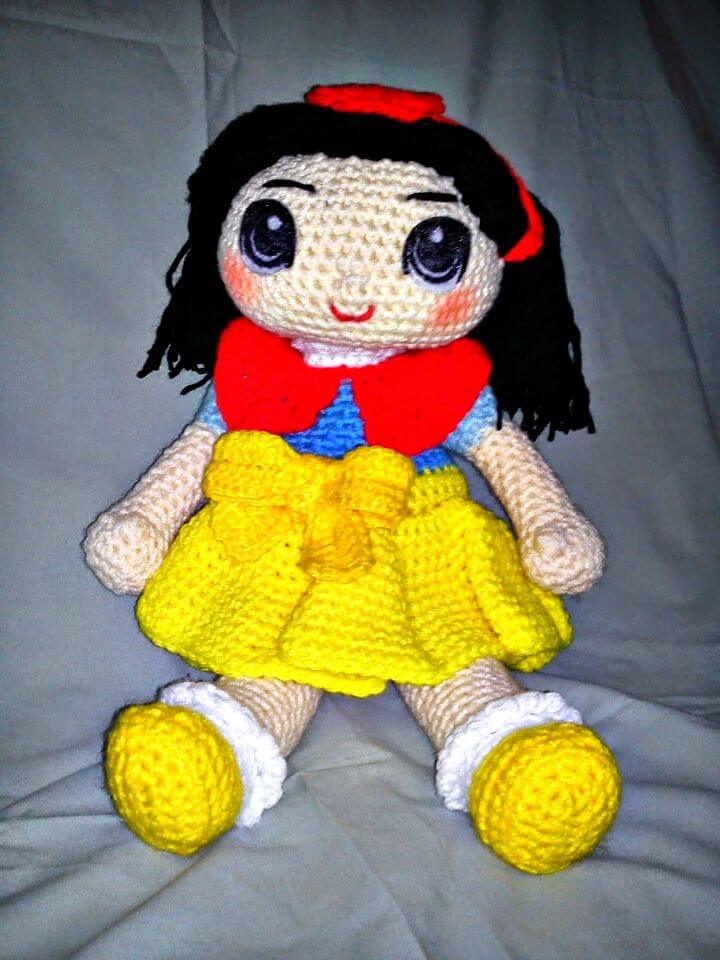 Crochet Snow White Amigurumi Doll Pattern