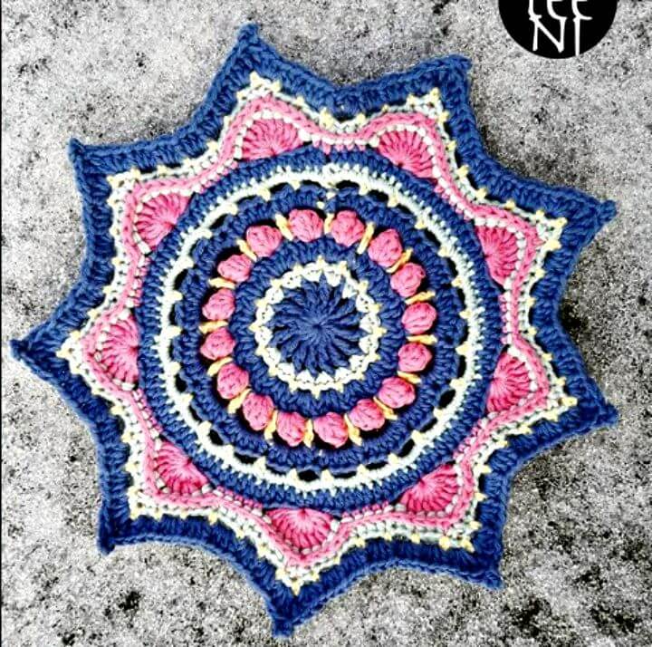 Crochet Stunning Little Mandala - Free Pattern