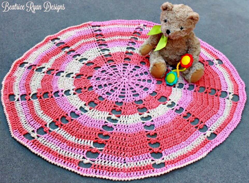 Free Crochet Sugar Wheel Baby Blanket Pattern