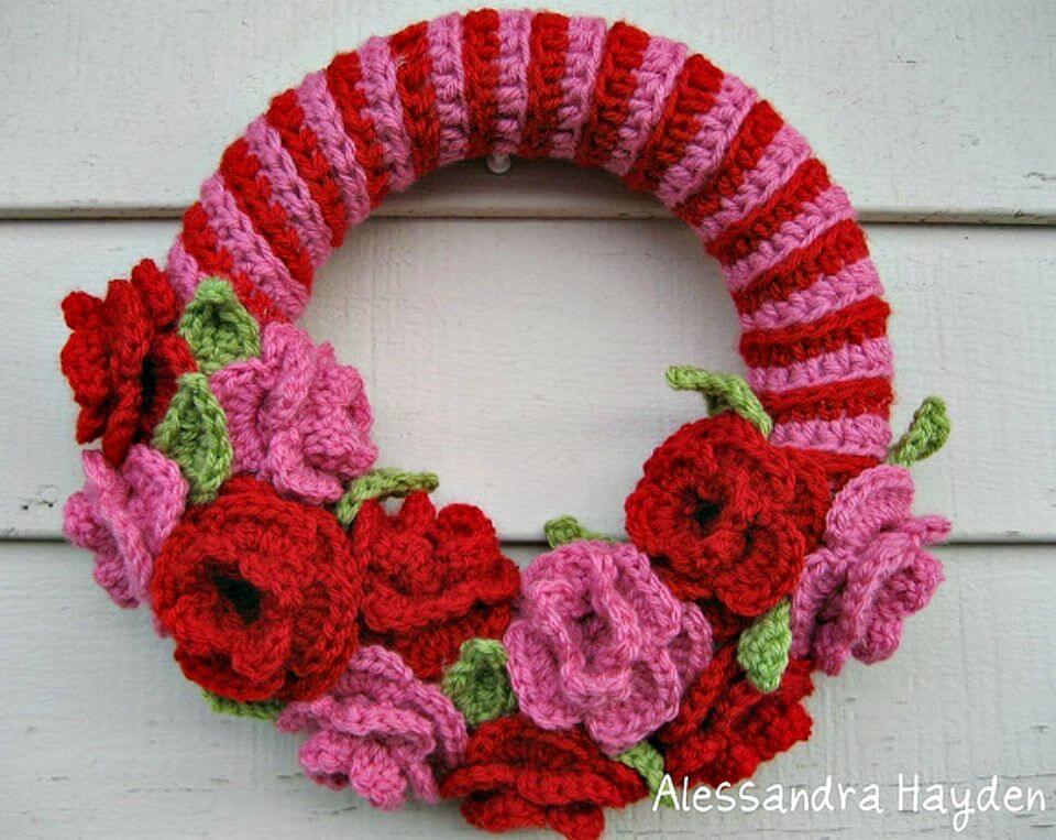 Easy and Quick Crochet Wreath Pattern